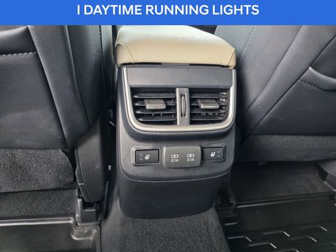 Used 2022 Subaru Outback Limited AWD/4WD image 18