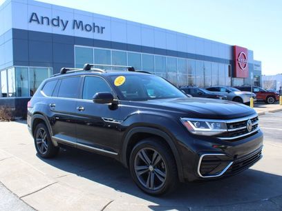 Used 2021 Volkswagen Atlas SE w/ Panoramic Sunroof Package