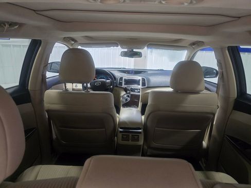 Used 2011 Toyota Venza image 22
