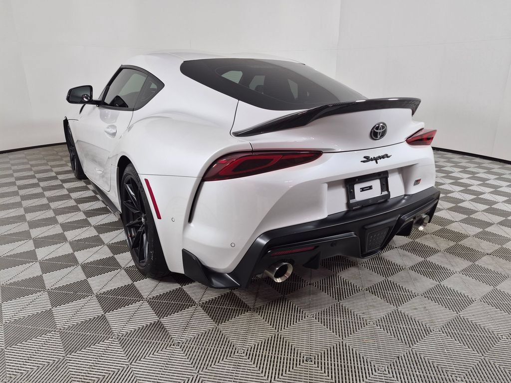 Used 2026 Toyota Supra w/ Driver Assist Package RWD image 5