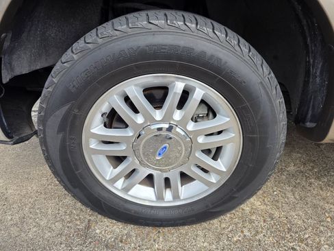 Used 2010 Ford F150 2WD SuperCrew image 11
