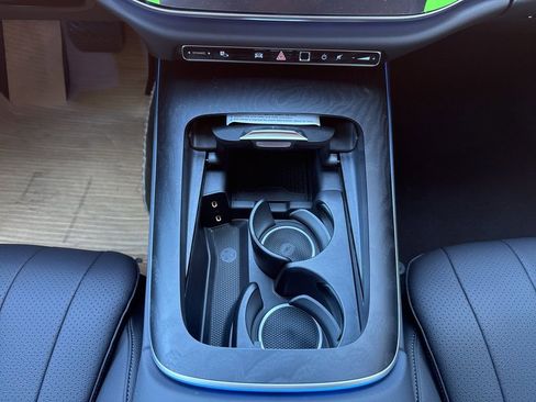 New 2026 Mercedes-Benz E 350 4MATIC Sedan image 22