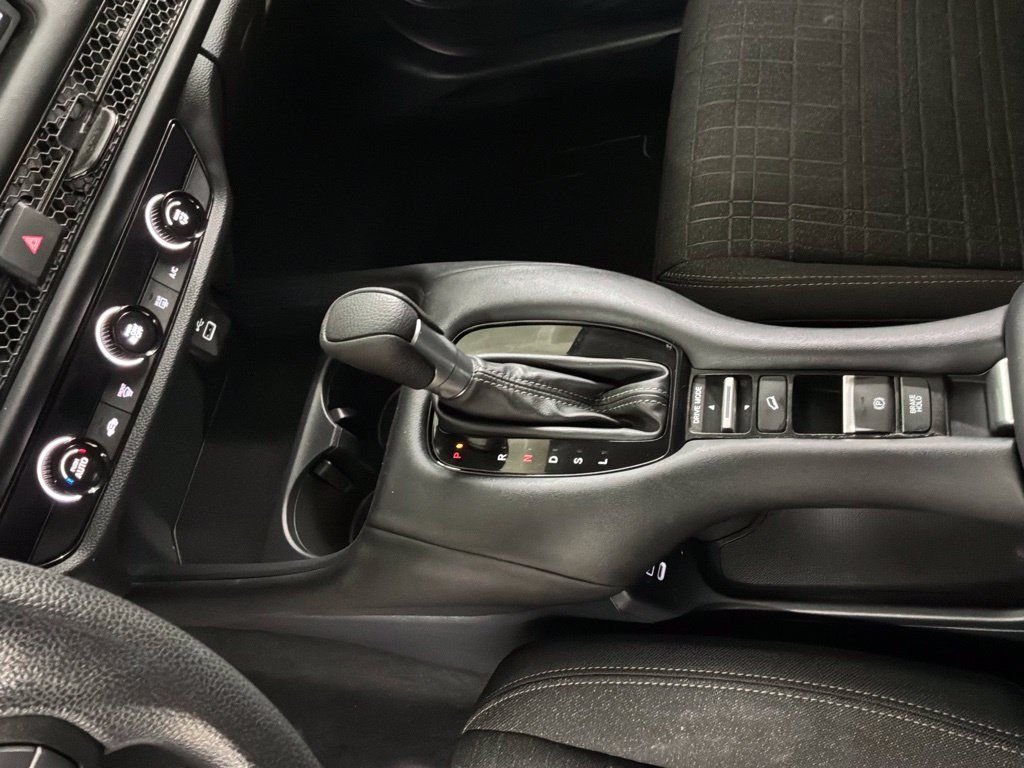Certified 2024 Honda HR-V LX image 20