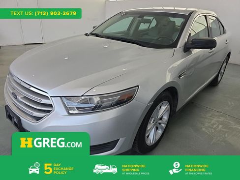 Used 2018 Ford Taurus SE FWD image 1
