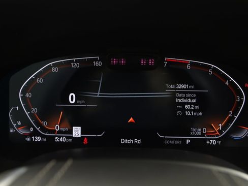 Used 2022 BMW 750i xDrive w/ Luxury Rear Seating Package image 27