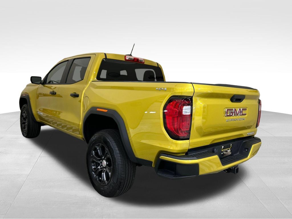 Used 2023 GMC Canyon Elevation w/ Trailering Package AWD/4WD image 3