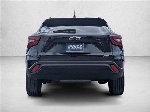 Used 2024 Chevrolet Trax RS w/ Driver Confidence Package image 6