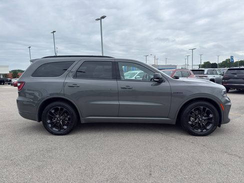 Used 2024 Dodge Durango R/T AWD/4WD image 4