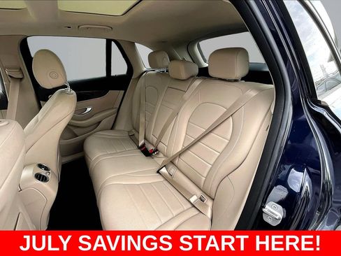 Used 2021 Mercedes-Benz GLC 300 4MATIC image 28