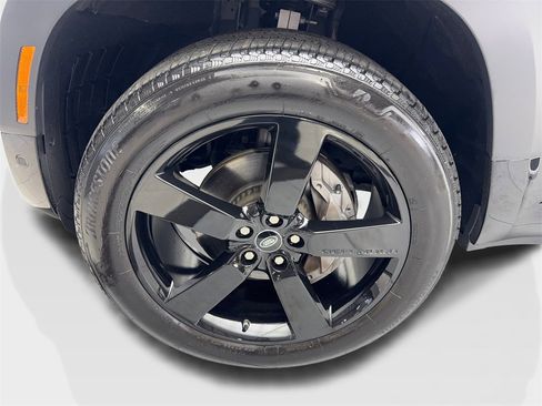 Used 2021 Land Rover Defender 90 X-Dynamic S image 77