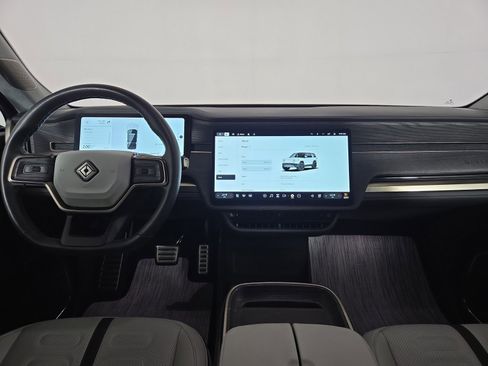 Used 2024 Rivian R1S Adventure image 27