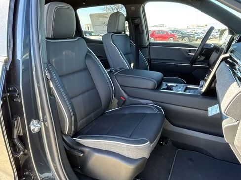 New 2026 GMC Sierra EV Elevation image 25