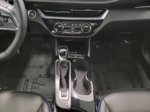 Used 2025 Buick Envista Sport Touring w/ Convenience I Package image 16