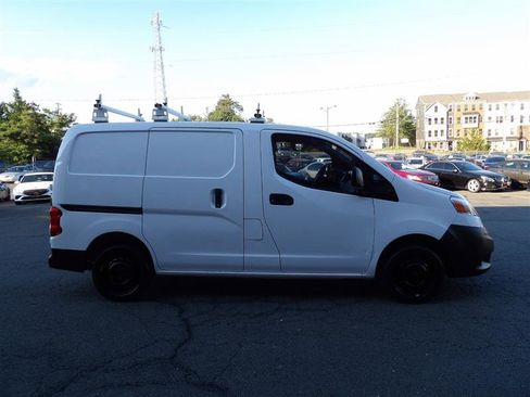 Used 2019 Nissan NV200 S image 8