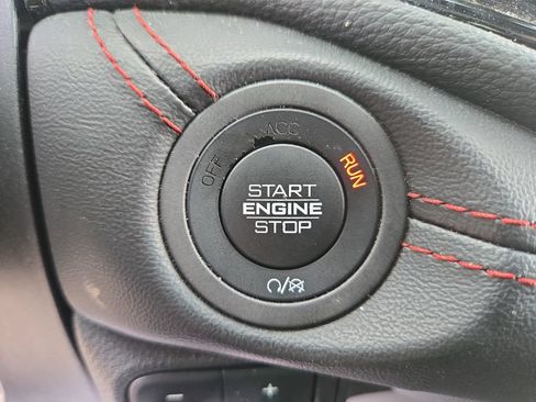 Used 2024 Dodge Durango GT AWD/4WD image 30