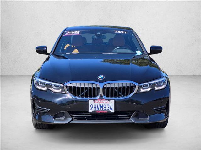 Used 2021 BMW 330i xDrive Sedan AWD/4WD image 2