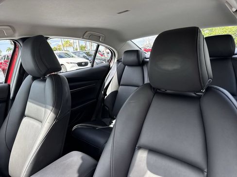 Used 2025 MAZDA MAZDA3 s FWD image 41