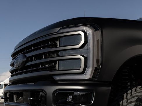 Used 2025 Ford F350 Platinum AWD/4WD image 22