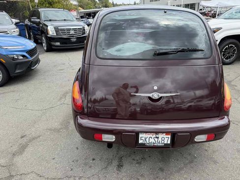 Used 2005 Chrysler PT Cruiser Touring FWD image 5