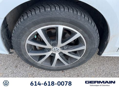 Used 2018 Volkswagen Jetta SE image 14