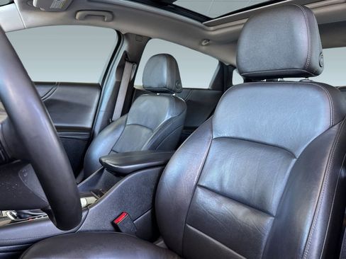 Used 2024 Chevrolet Malibu LT image 25