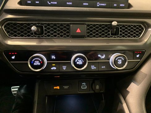 Used 2023 Acura Integra A-Spec image 32