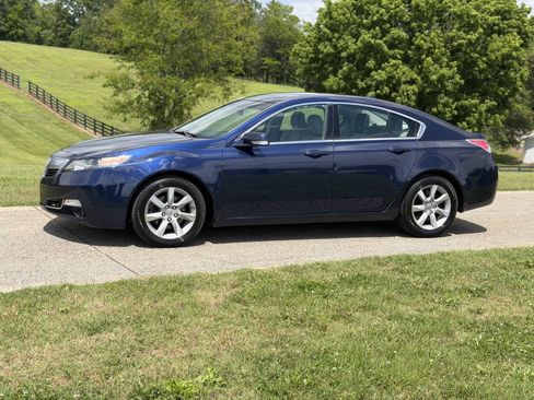 Used 2013 Acura TL w/ Technology Package FWD image 2