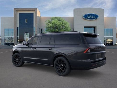 New 2025 Lincoln Navigator L Reserve w/ Jet Appearance Package image 4