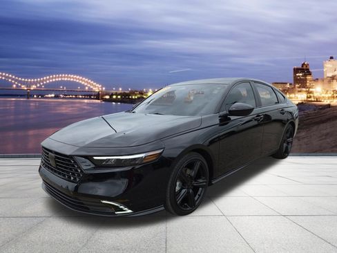 Used 2023 Honda Accord Sport image 1