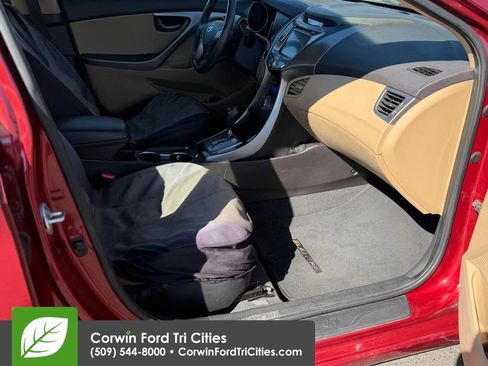 Used 2013 Hyundai Elantra Limited w/ Technology Pkg FWD image 9