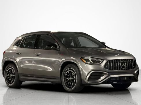 New 2026 Mercedes-Benz GLA 35 AMG 4MATIC image 7