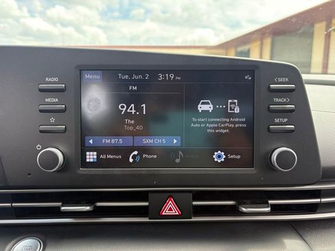 Used 2023 Hyundai Elantra SEL FWD image 20