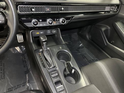 Certified 2022 Honda Civic Sport image 28