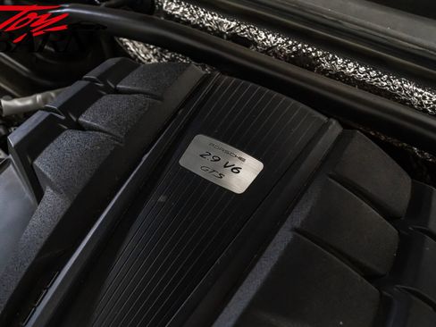 Used 2023 Porsche Macan GTS w/ GTS Sport Package image 54