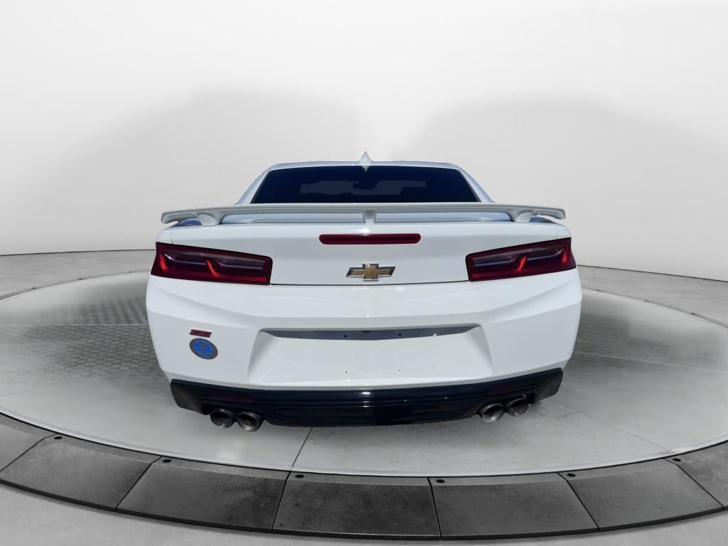 Certified 2017 Chevrolet Camaro SS RWD image 4