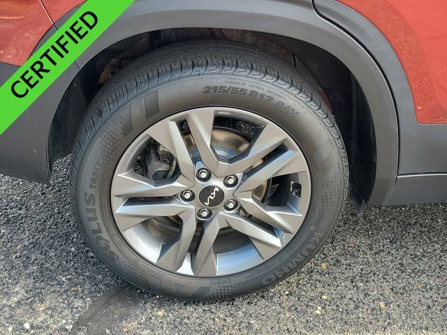 Used 2023 Kia Seltos S w/ Navigation Package AWD/4WD image 28