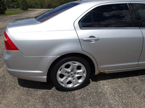 Used 2011 Ford Fusion SE w/ 202A Rapid Spec Order Code FWD image 33