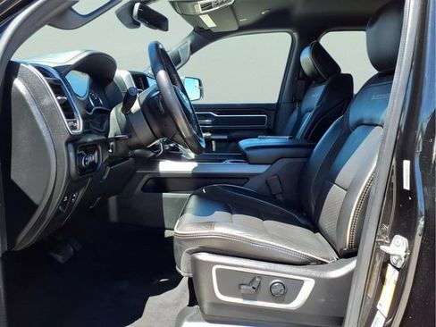 Used 2020 RAM 1500 Laramie w/ Sport Appearance Package AWD/4WD image 17