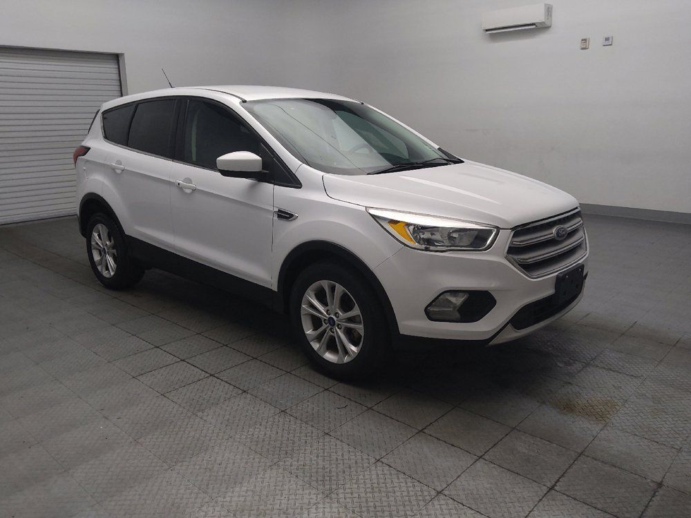 Used 2019 Ford Escape SE FWD image 13