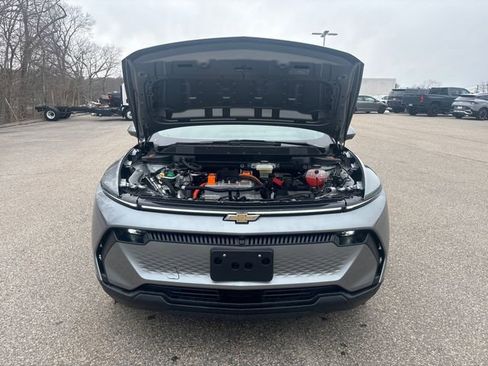 New 2026 Chevrolet Equinox EV LT AWD/4WD image 11