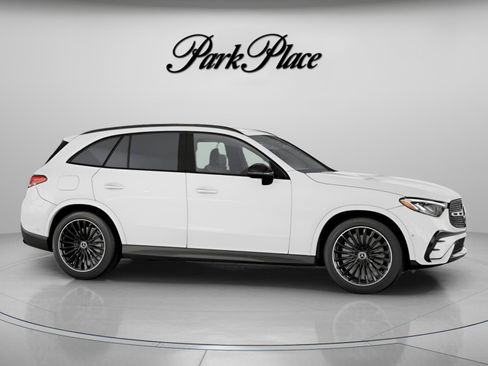 Used 2026 Mercedes-Benz GLC 300 image 29