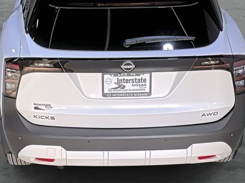 New 2026 Nissan Kicks SV image 11