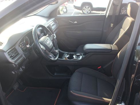 Used 2023 GMC Acadia AT4 AWD/4WD image 16