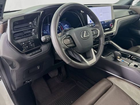 Certified 2024 Lexus TX 350 FWD w/ Technology Package image 9