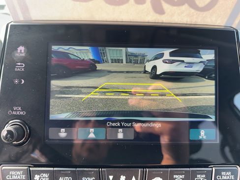 Used 2023 Honda Odyssey EX-L image 23