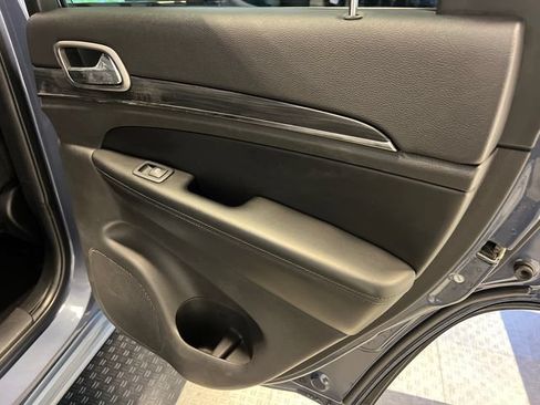 Used 2020 Jeep Grand Cherokee Limited X AWD/4WD image 14