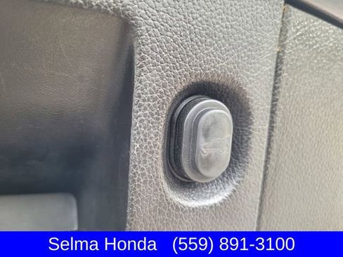 Used 2019 GMC Yukon XL SLT image 29