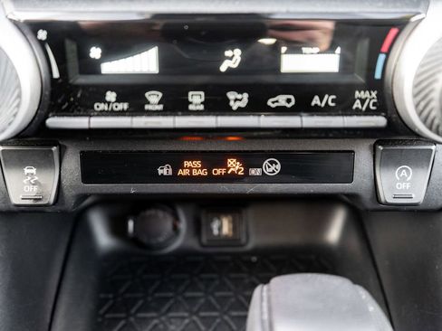 Certified 2024 Toyota RAV4 LE FWD image 27