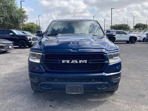 Used 2019 RAM 1500 Laramie AWD/4WD image 2