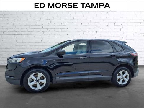 Used 2021 Ford Edge SE FWD image 2